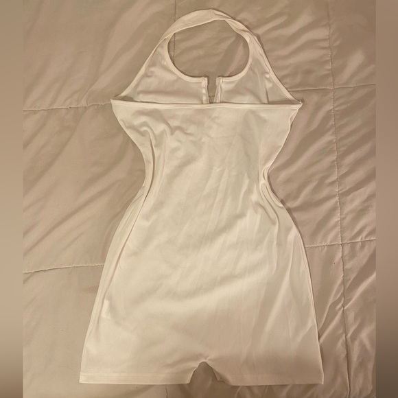 Halter romper size Large NWOT - Picture 2 of 2